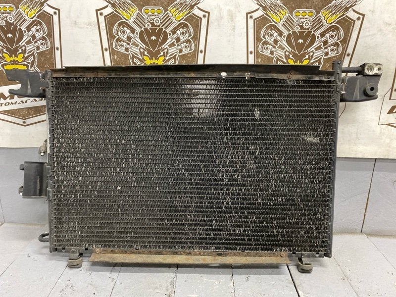 Радиатор кондиционера ISUZU BIGHORN 1996/ЦВЕТ 751/ПРОБЕГ 154399КМ UBS69DW 4JG2 8971239800 контрактная