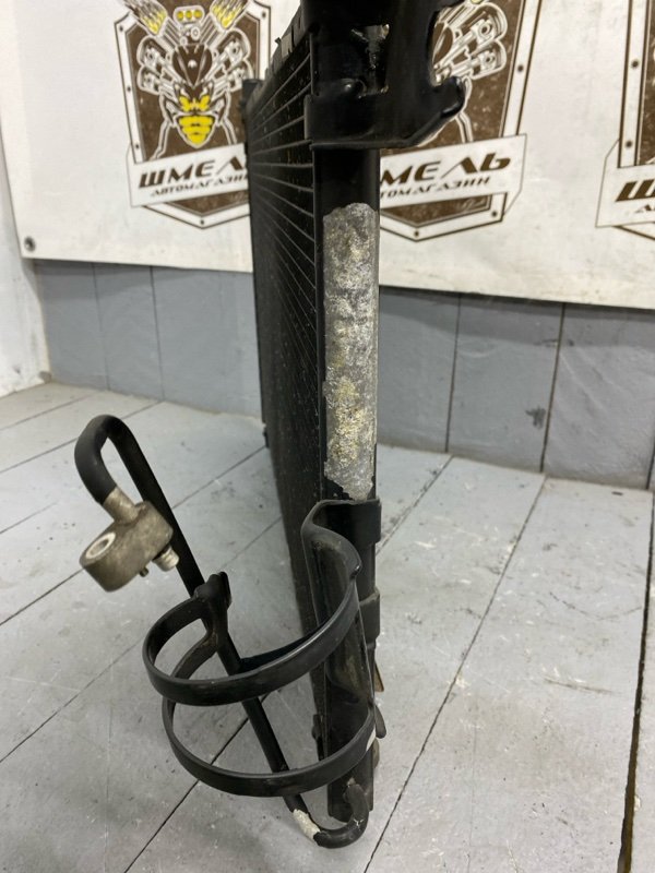 Радиатор кондиционера BIGHORN 1996/ЦВЕТ 751/ПРОБЕГ 154399КМ UBS69DW 4JG2