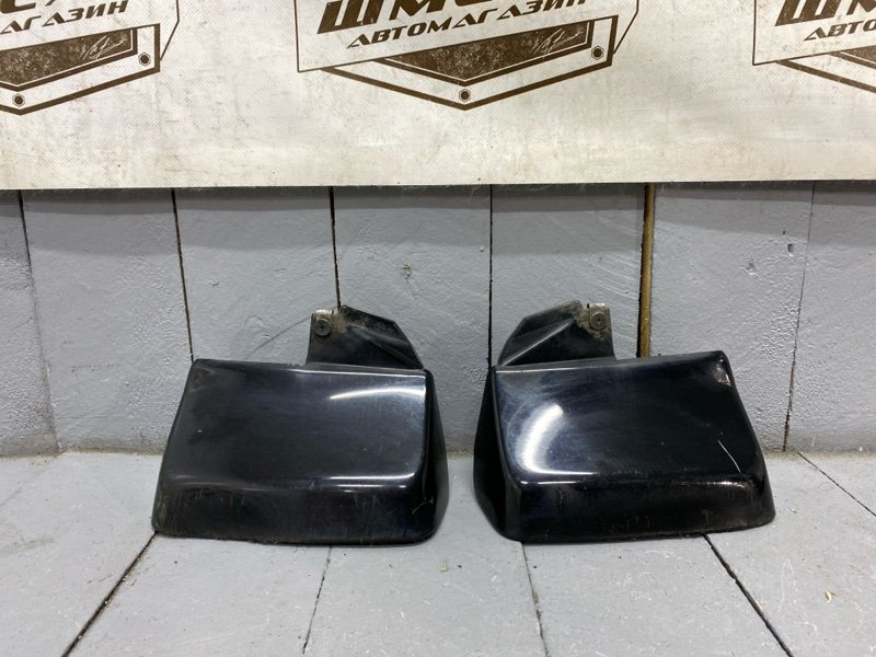 Брызговики комплект задние HONDA FREED SPIKE 2013/ЦВЕТ NH812P/ПРОБЕГ 75595КМ GP3 LEA контрактная