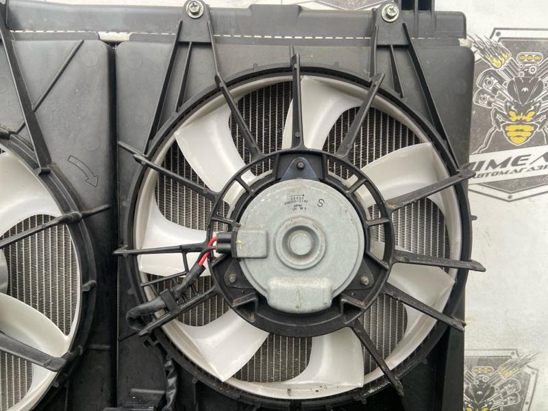 Радиатор ДВС FIT 2014/ЦВЕТ NH700M/ПРОБЕГ 75788КМ GP6 LEB