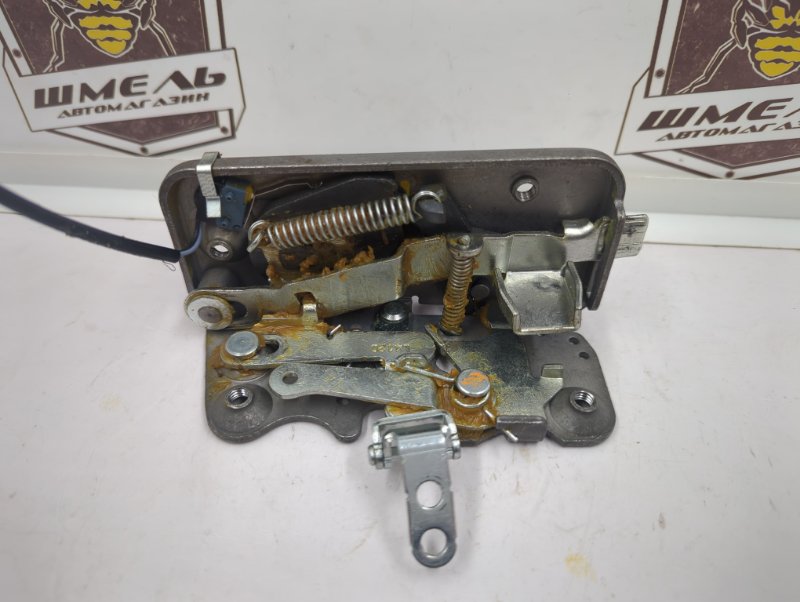 Замок багажника G-Class W464