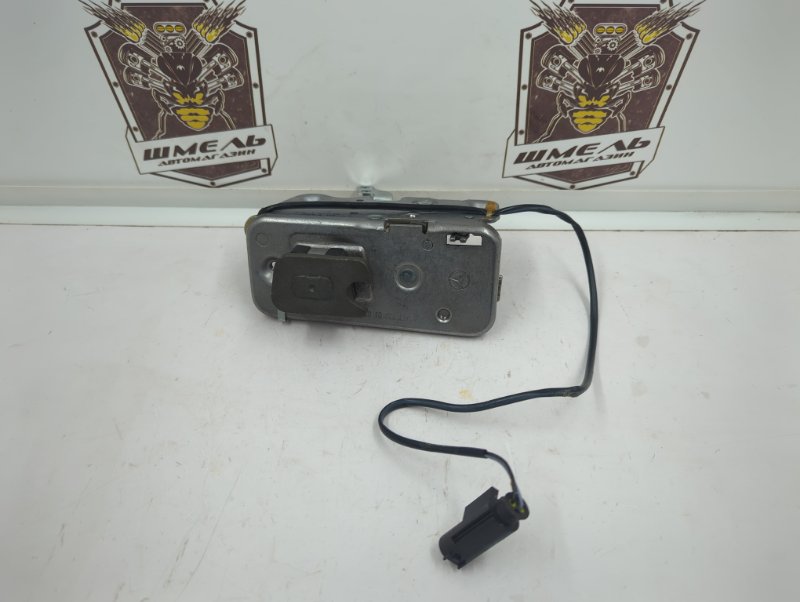 Запчасть замок двери левый Mercedes-Benz G-Class W464 контрактная Замок двери левый Mercedes-Benz G-Class W464 контрактная