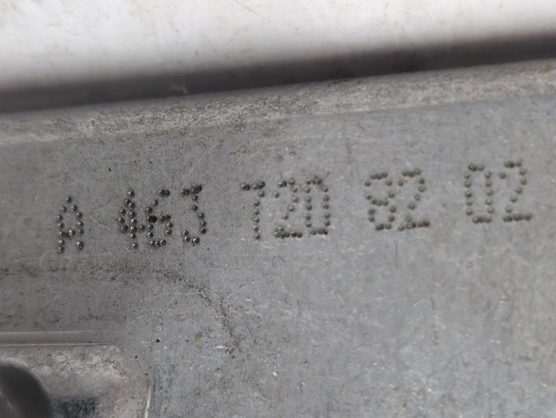 Замок двери правый Mercedes-Benz G-Class W464