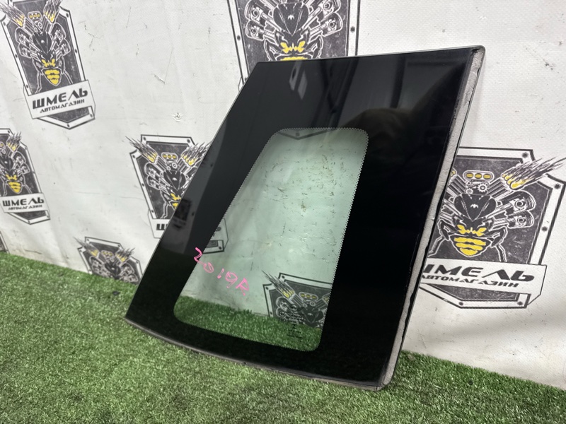 Стекло собачника заднее правое MINI HATCH F55 B47C20A