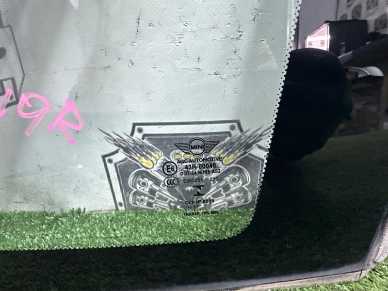 Стекло собачника заднее правое HATCH 2017/ЦВЕТ B83/ПРОБЕГ 62473 F55 B47C20A