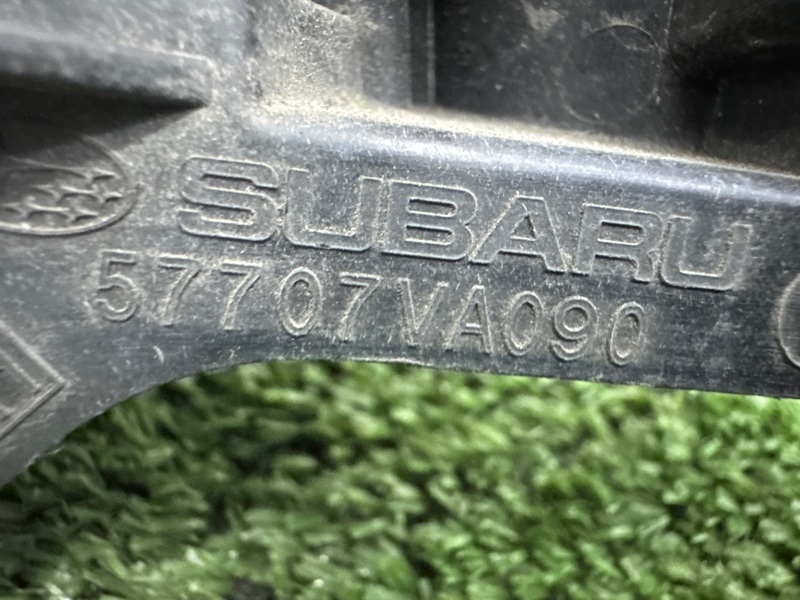 Крепление бампера заднее правое LEVORG 2019/ЦВЕТ D4S/ПРОБЕГ 61240КМ VM4 FB16E