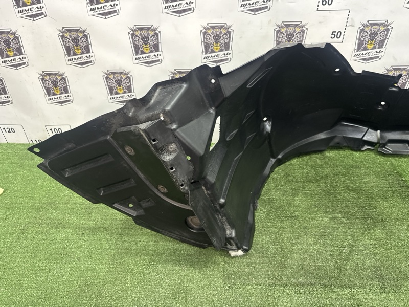 Подкрылок передний правый LS600H 04.2015/ЦВЕТ 212/ПРОБЕГ 73507КМ UVF45 2URFSE