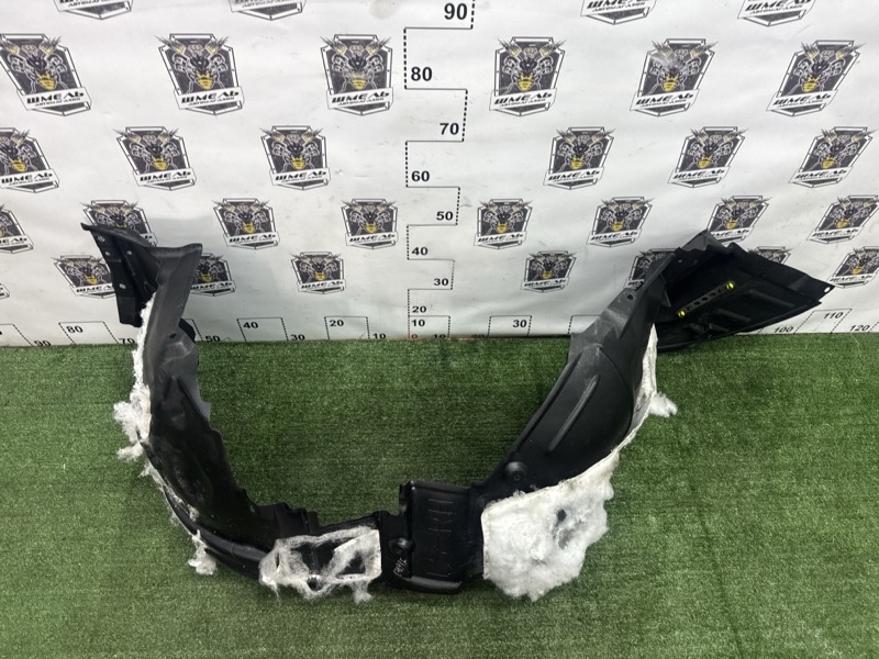 Подкрылок передний правый LS600H 04.2015/ЦВЕТ 212/ПРОБЕГ 73507КМ UVF45 2URFSE