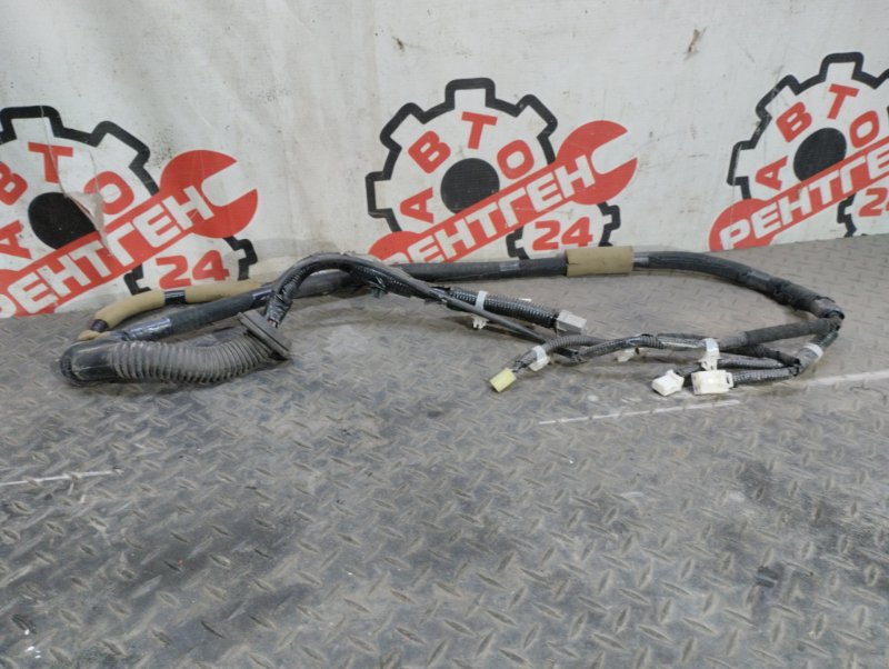 Проводка двери багажника Nissan Serena FNC26 MR20DD 240521VA0B контрактная