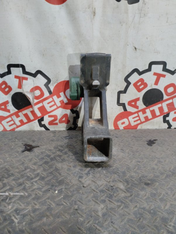 Фаркоп Range Rover Sport 2010 L320 428PS