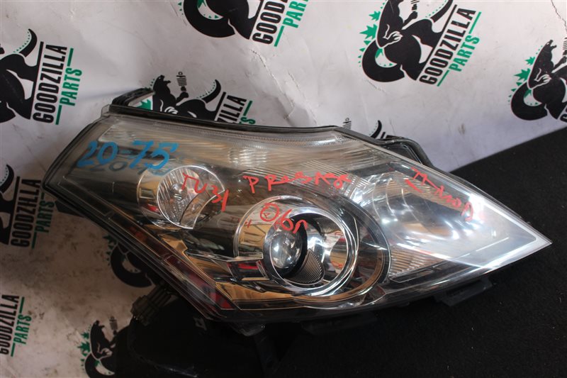 Фара Nissan Presage TU31 2006 передняя правая