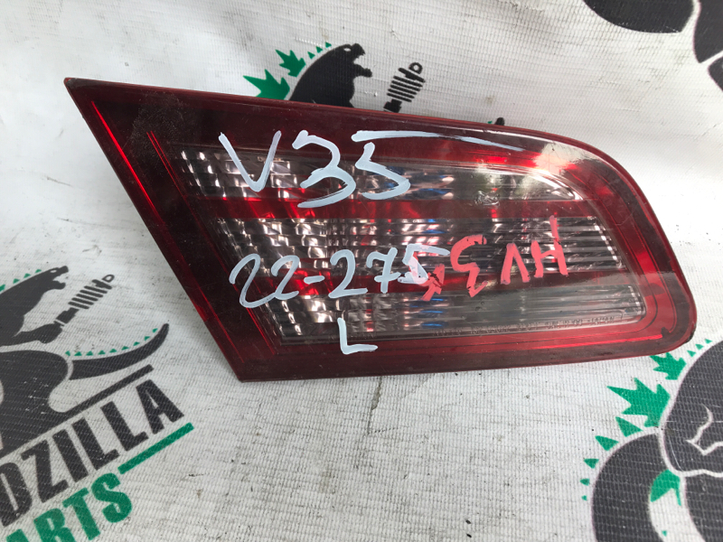 Стоп-вставка Nissan Skyline V35 задняя левая