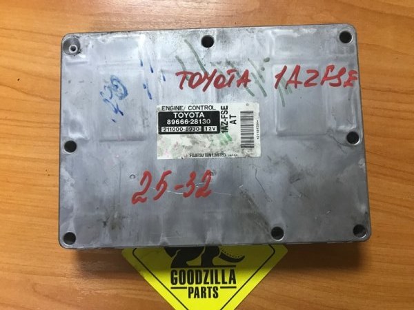Блок управления efi Toyota 1AZFSE