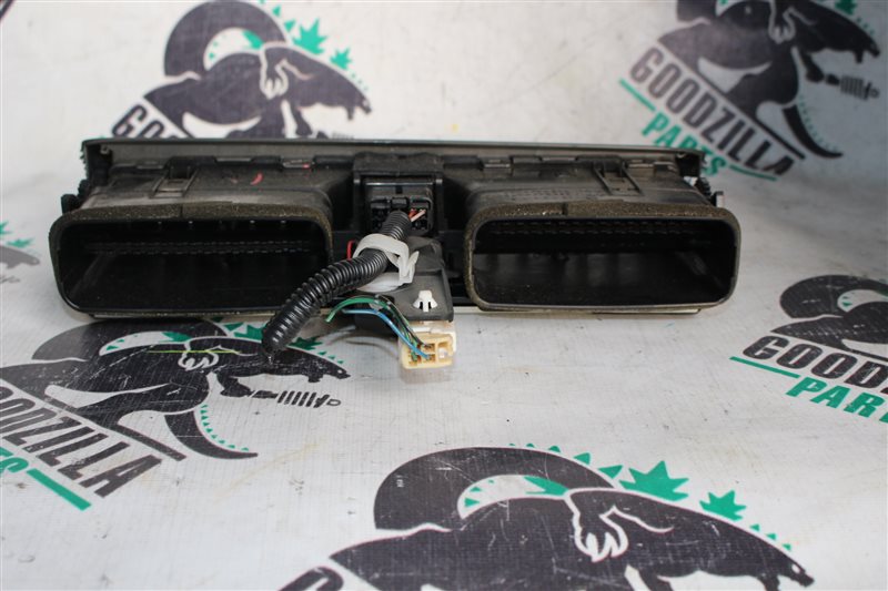 Дуйки Toyota Crown JZS171 Дуйки Toyota Crown JZS171