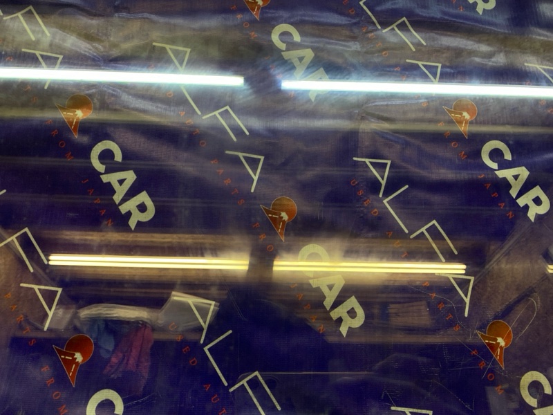 Стекло двери заднее правое S-CLASS W140 Стекло двери заднее правое S-CLASS W140