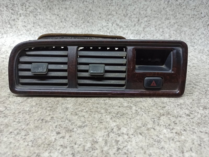 Часы Toyota Mark Ii GX100 Часы Toyota Mark Ii GX100