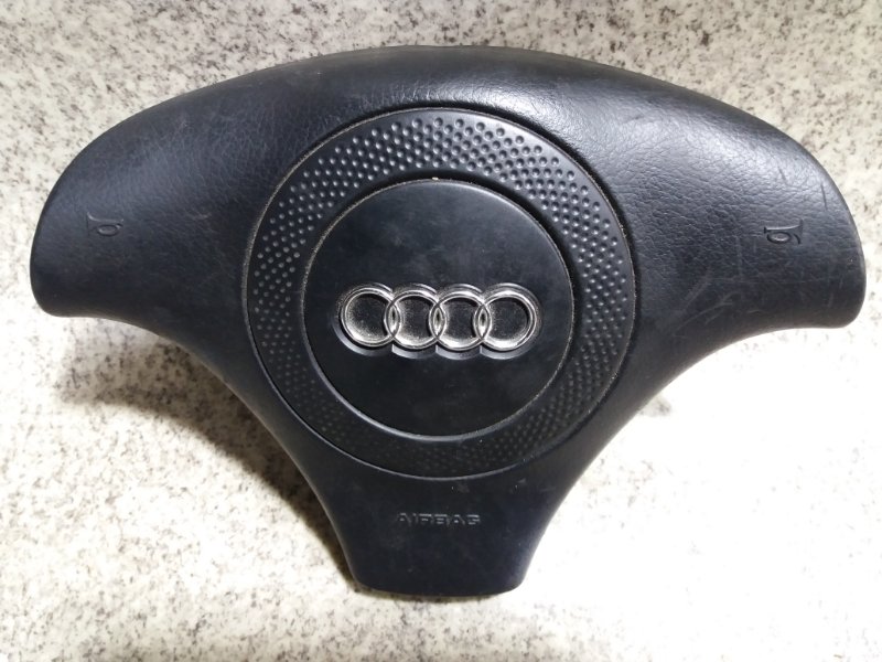 Airbag водителя Audi A4 8D5 Airbag водителя Audi A4 8D5
