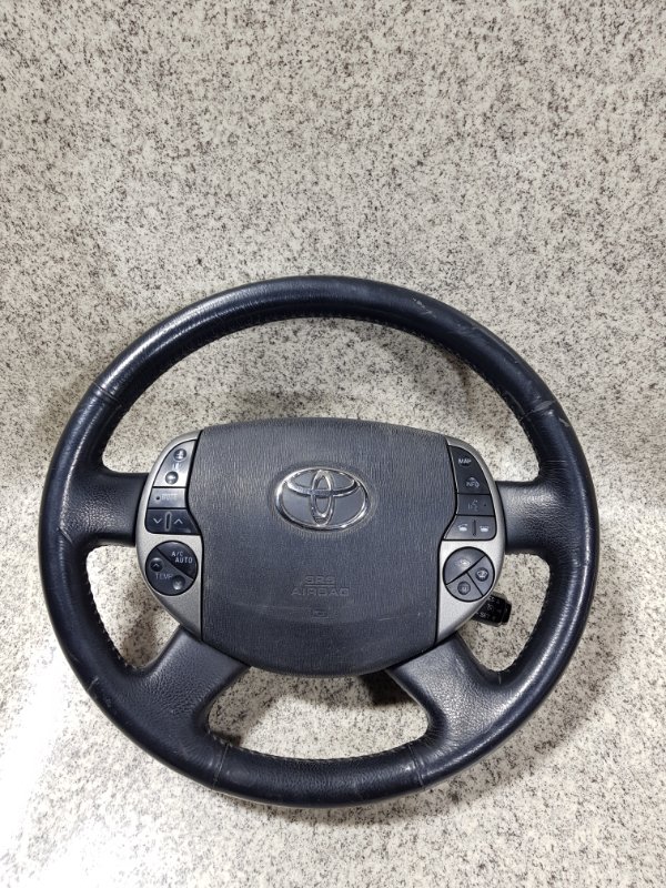 Руль Toyota Prius NHW20 Руль Toyota Prius NHW20