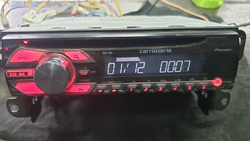 PIONEER DEH-380 デザイン インターフェース | DEH-380 | オーディオ