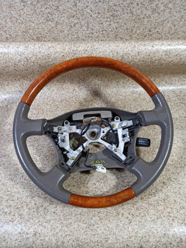 Руль Toyota Progres JCG11 Руль Toyota Progres JCG11