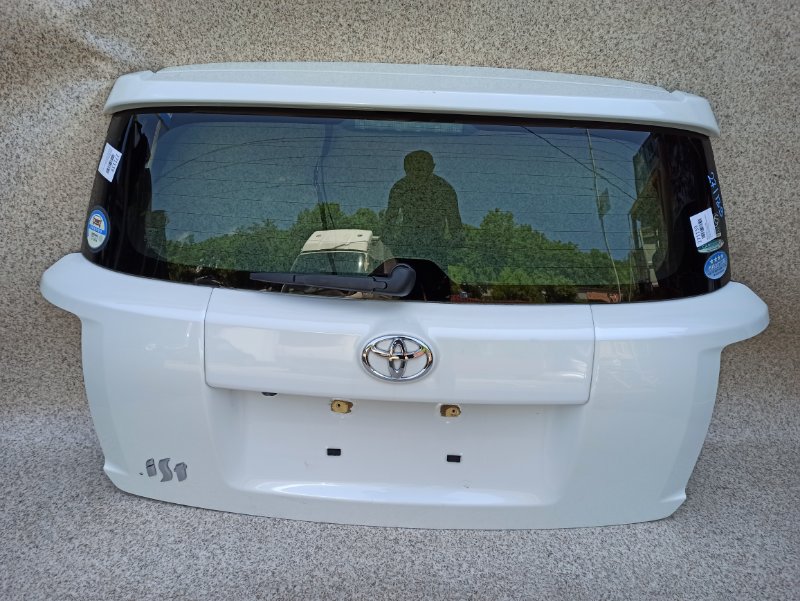 Дверь задняя Toyota Ist ZSP110 2008 задняя