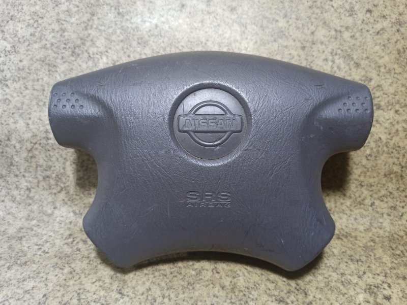 Airbag водителя Nissan Sunny FB15