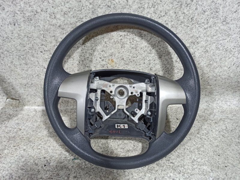 Руль Toyota Voxy ZRR70 Руль Toyota Voxy ZRR70