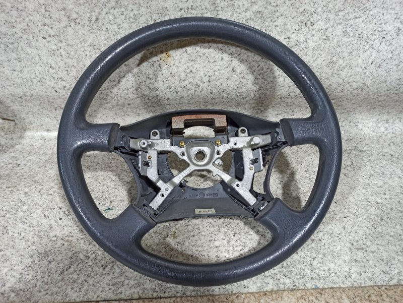 Руль Toyota Crown GS151 Руль Toyota Crown GS151