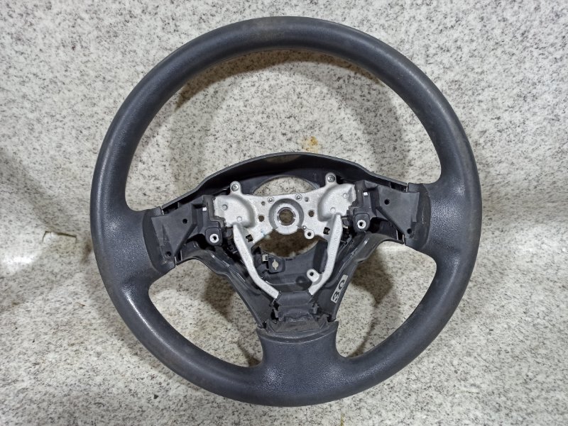 Руль Toyota Ractis SCP100 Руль Toyota Ractis SCP100