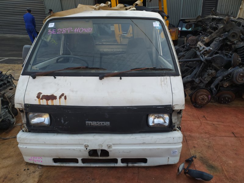 Кабина Mazda Bongo SE28T 1995 Кабина Mazda Bongo SE28T 1995
