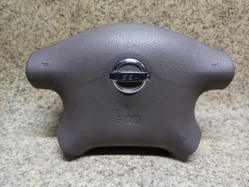 Airbag водителя Nissan Sunny FB15