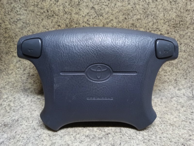 Airbag водителя Toyota Estima TCR20
