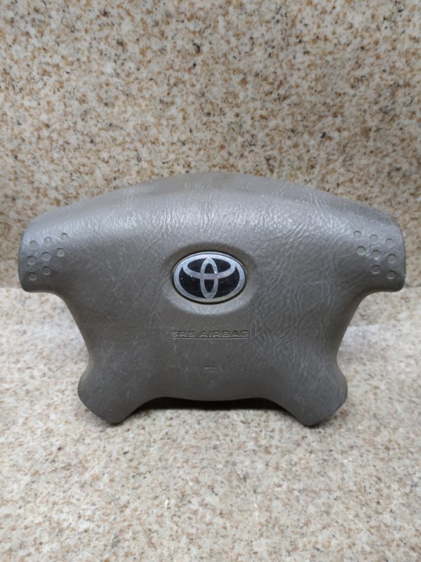 Airbag водителя Toyota Grand Hiace VCH10