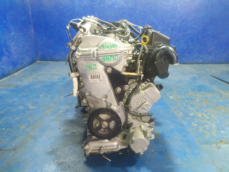 Двигатель Toyota Aqua NHP10 1NZ-FXE 2013
