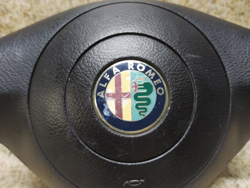 Airbag водителя 147 937