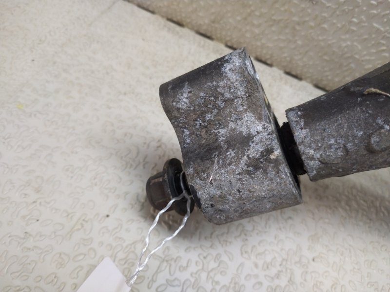 Рычаг верхний задний левый EXPLORER 2004 UN152 XS