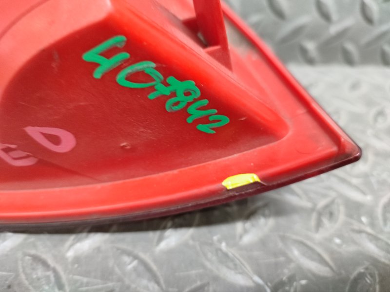 Стоп-сигнал задний правый 147 Стоп-сигнал задний правый 147