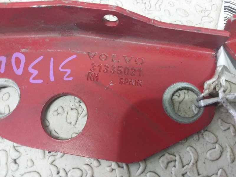 Петля капота C30 2012 MK43