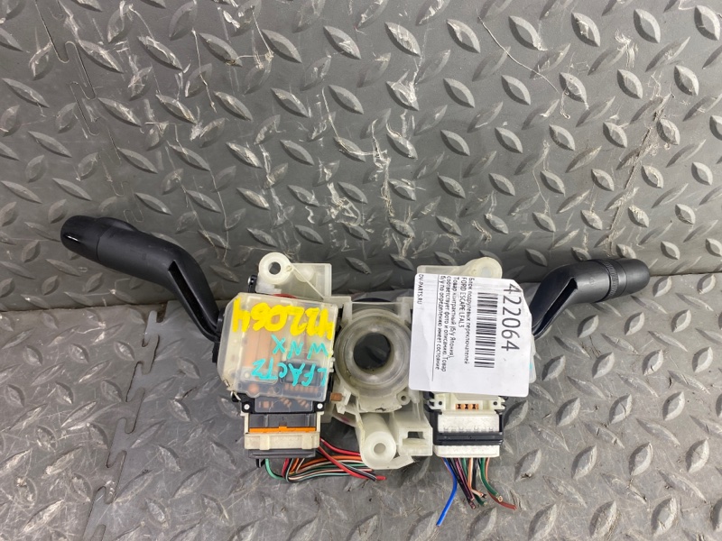 Блок подрулевых переключателей ESCAPE LFAL3