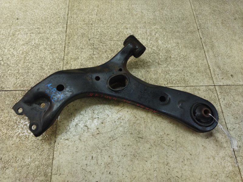 Рычаг передний левый TOYOTA ESTIMA ACR55 2AZ-FE контрактная