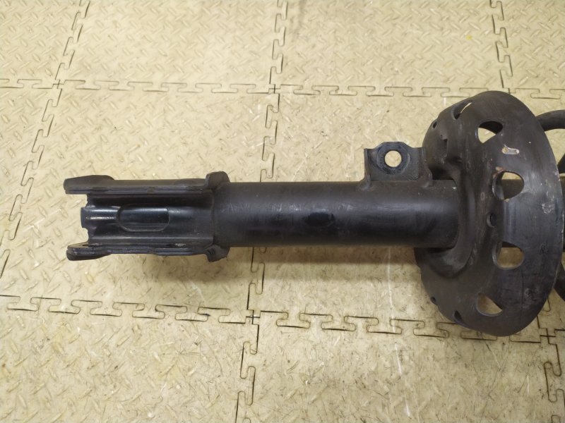 Стойка передняя правая OPEL ASTRA F69 Z22SE