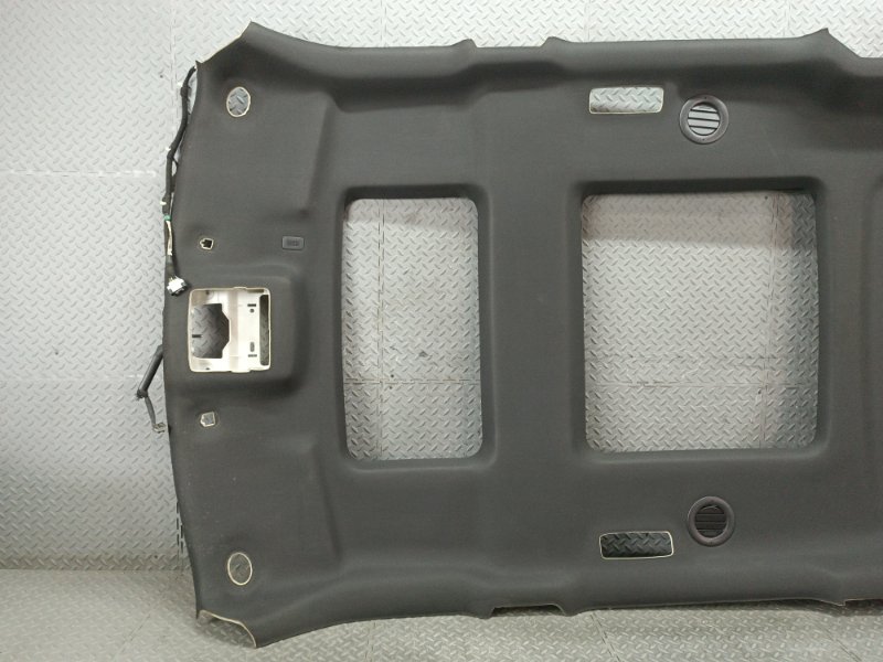 Обшивка потолка EXPLORER U502 Обшивка потолка EXPLORER U502