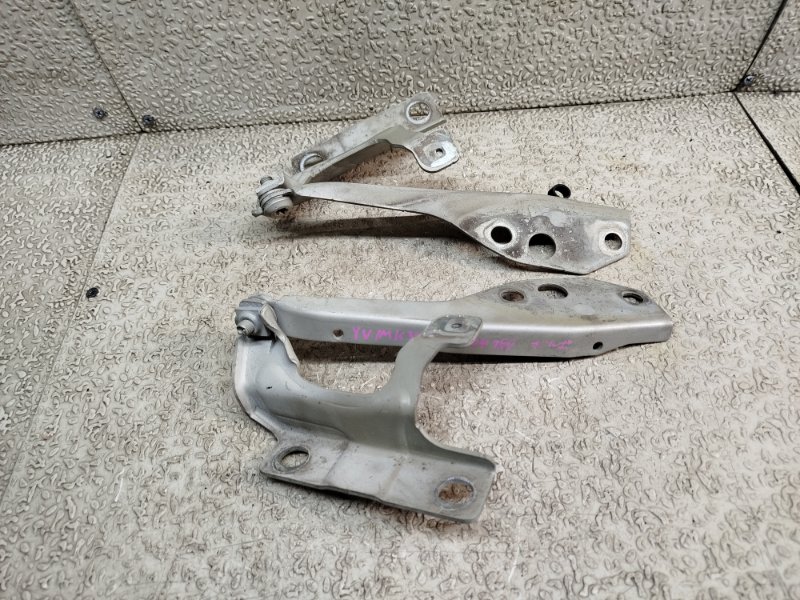 Петля капота VOLVO C30 MK38 B5244S4