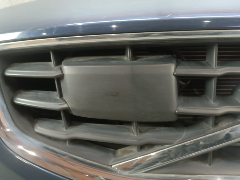Nose cut V60 2012 FW B4164T