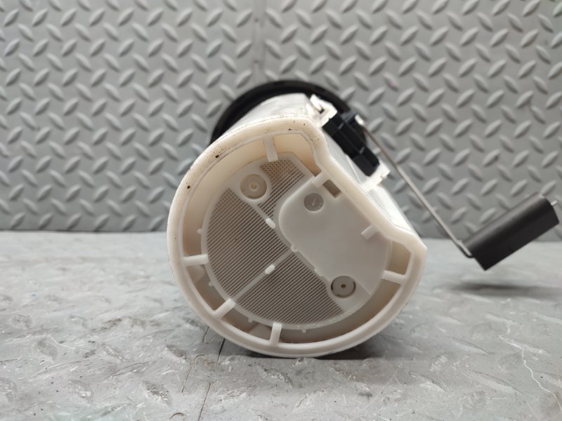 Топливный насос V70 2013 BW48 B4164T Топливный насос V70 2013 BW48 B4164T