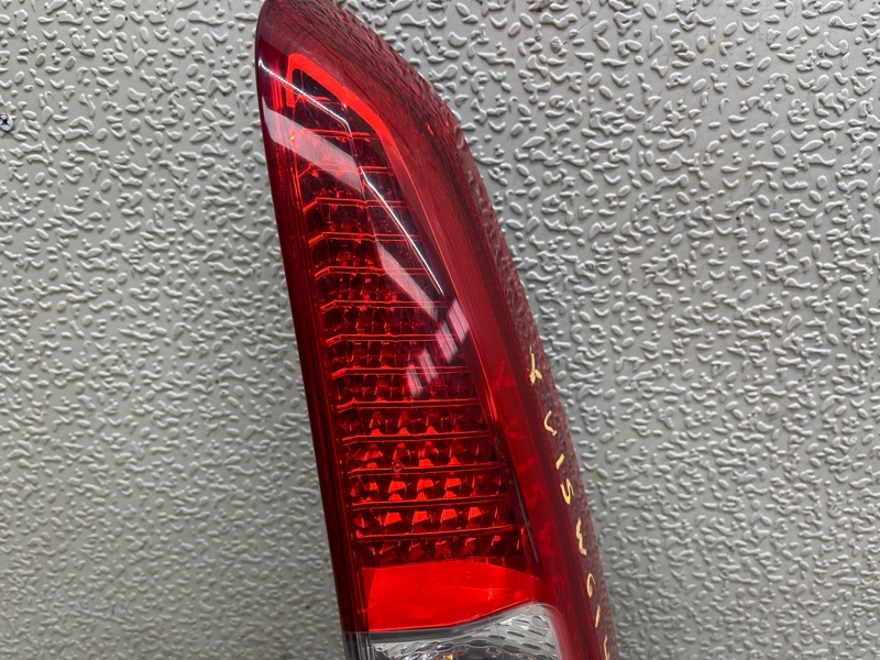 Стоп-сигнал задний правый V70 2007 SW61 B5244S