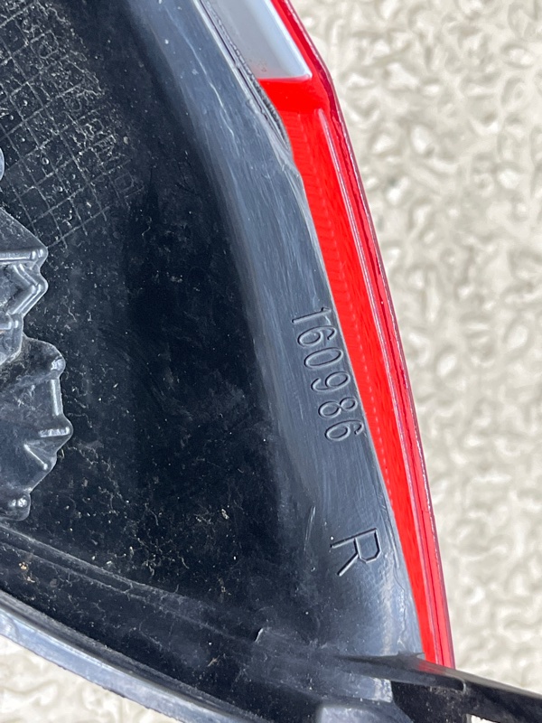 Стоп-сигнал задний правый V70 2007 SW61 B5244S