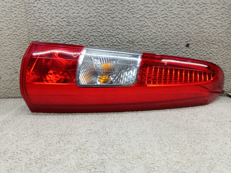 Стоп-сигнал задний правый VOLVO V70 SW61 B5244S