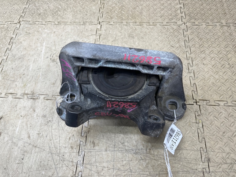 Запчасть подушка двигателя правая FORD KUGA 2011 CBV HYDC 260181-1 контрактная Подушка двигателя правая FORD KUGA 2011 CBV HYDC 260181-1 контрактная