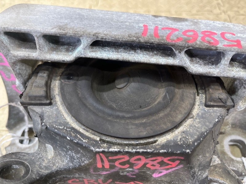 Подушка двигателя правая KUGA 2011 CBV HYDC Подушка двигателя правая KUGA 2011 CBV HYDC